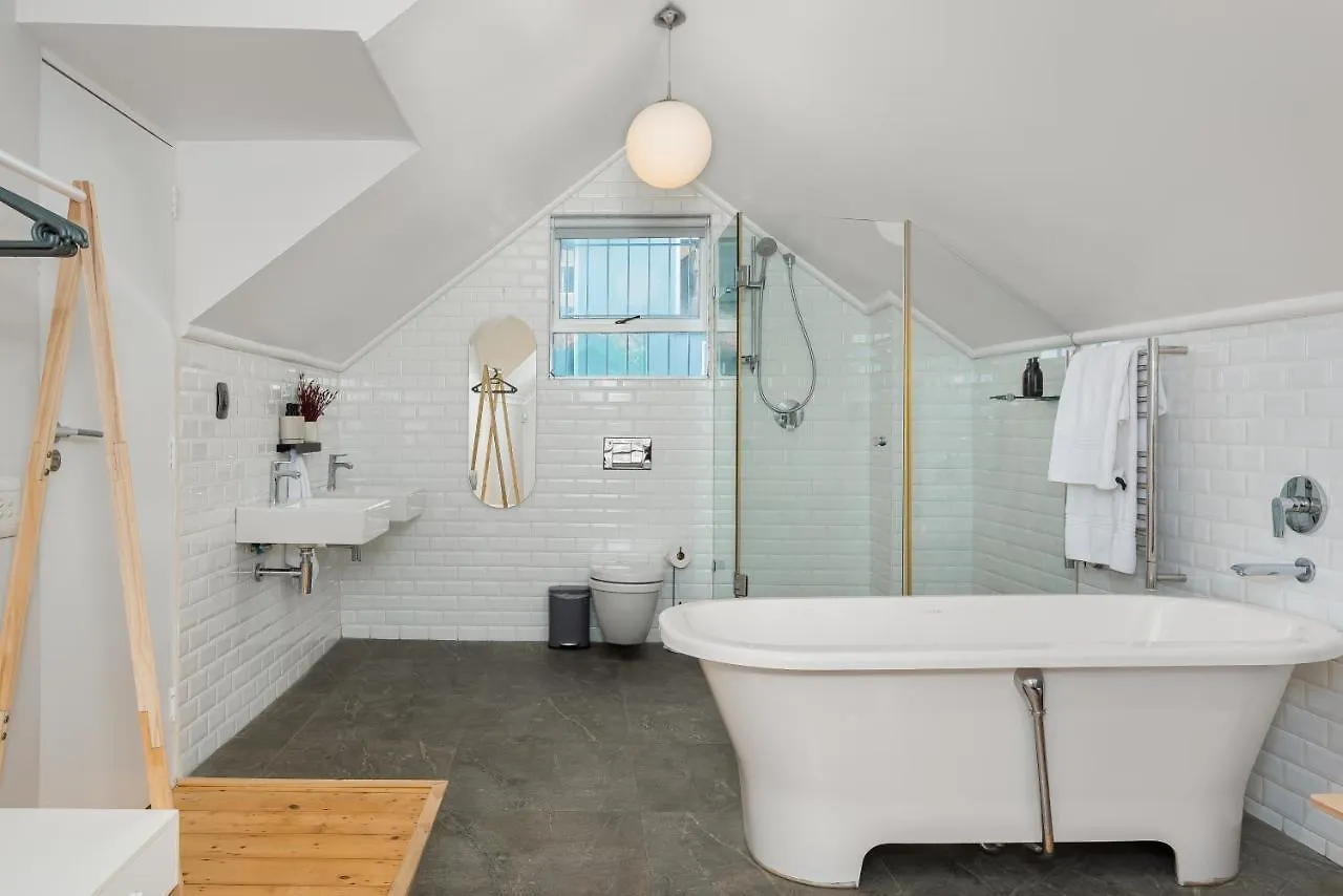 Point Break Cottage Cape Town Apartment